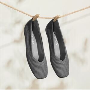 Vivaia square toe V cut Margot flats Rich grey 39 US 8